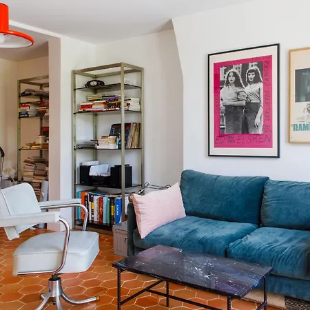 Bright & Artistic 1bd Buttes Chaumont Paris
